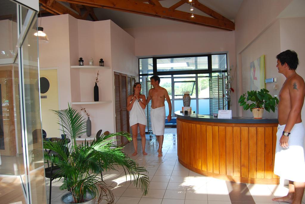 Lagrange Grand Bleu Vacances - Residence Port Lalande Castelmoron-sur-Lot Exterior foto